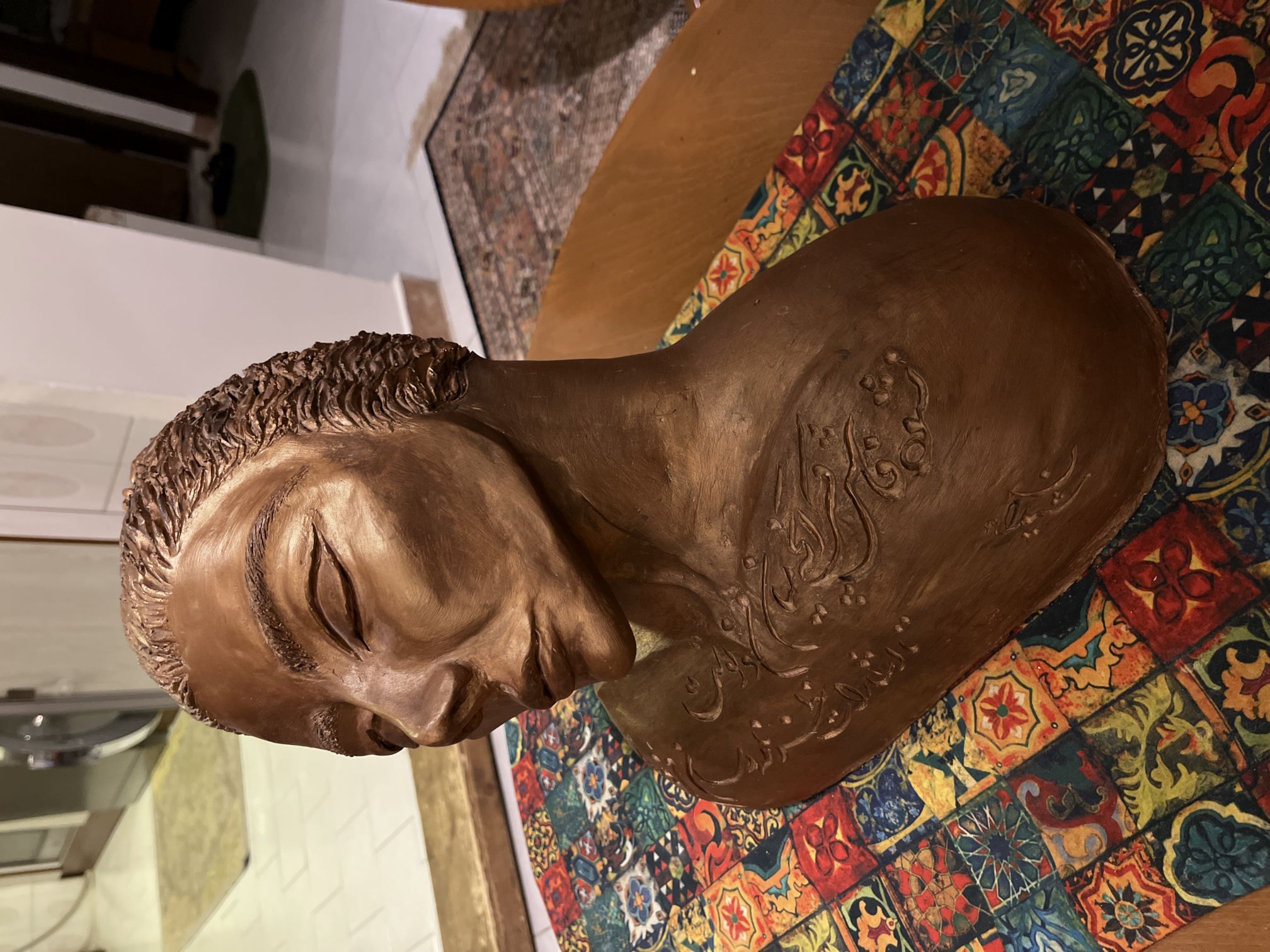 مجسمه دستساز سفالی